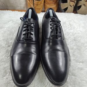 Johnston & Murphy Black Leather Dress Shoes – Men’s Size 9.5